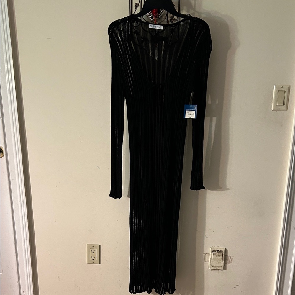 Arizona Jean Company Black Long Sleeve Cardigan/Coverup